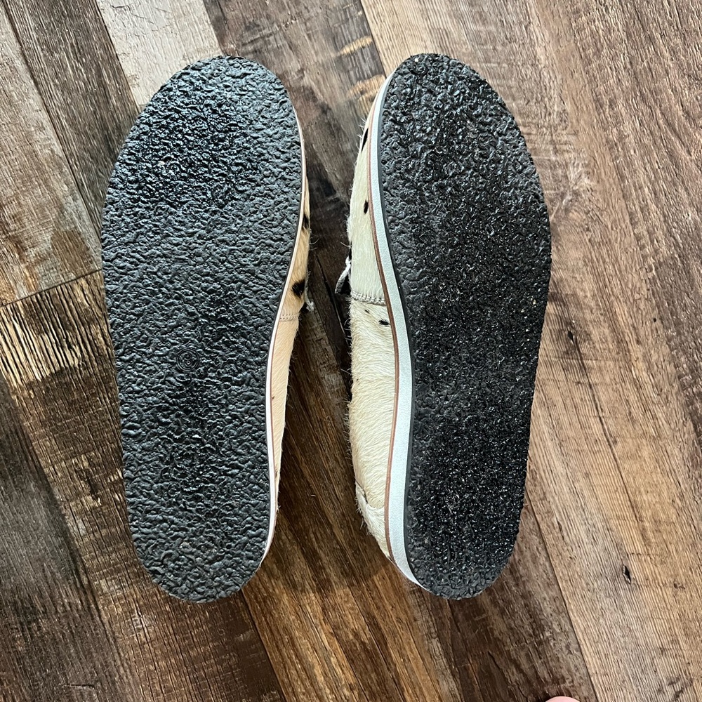 Myra Cowhide Shoes, never worn, smoke free home, Size 7 - Picture 4 of 4